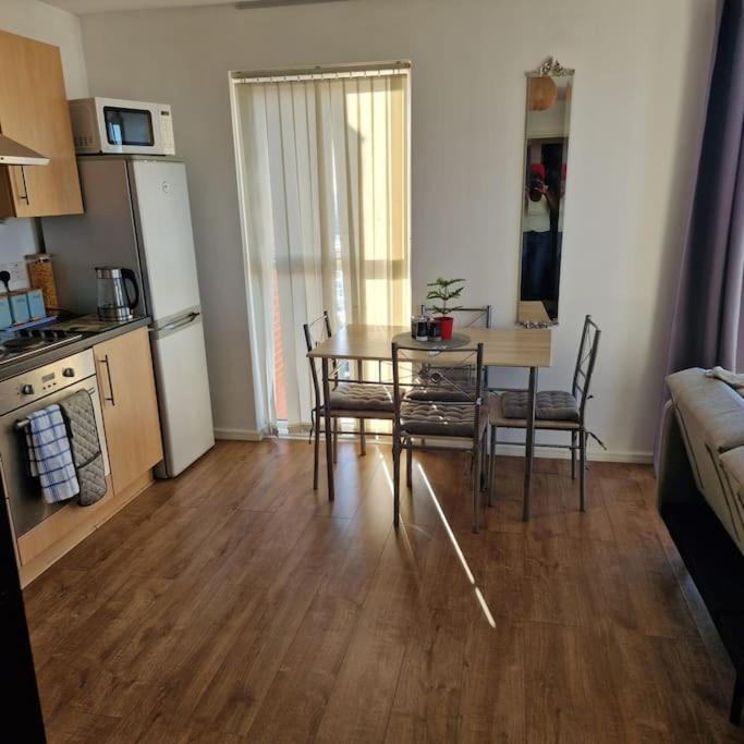 Two Bed In Sportscity Manchester Esterno foto